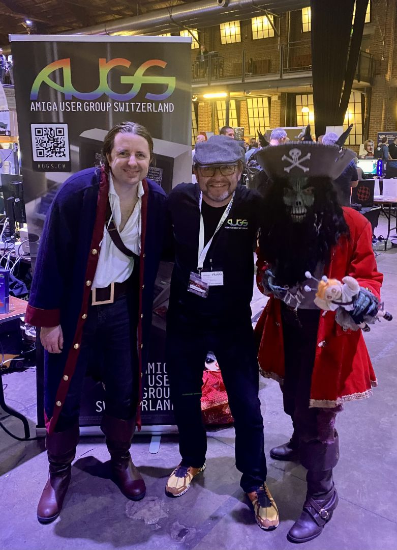 LeChuck und Guybrush Threepwood von Monkey Island 2 am AUGS Stand mit Rolf Bösiger